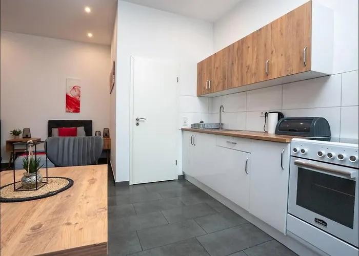 Livemore24 - 2 In Hoch Wlan - Smart-tv - 24-7 Check-in Und Kueche Appartement *